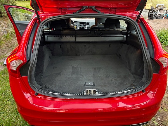 Volvo V60 5 of 5