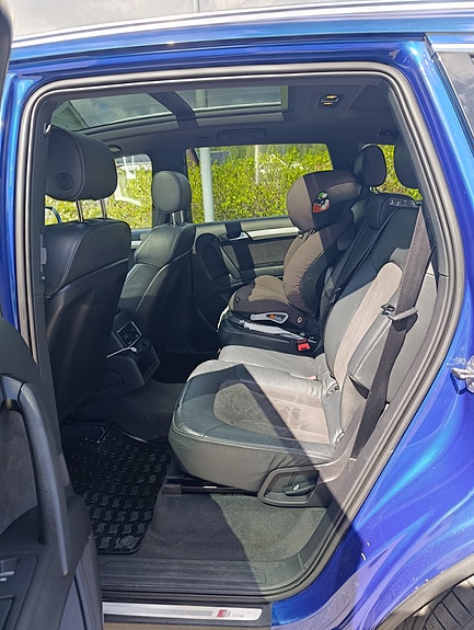 Audi Q7 10 of 10