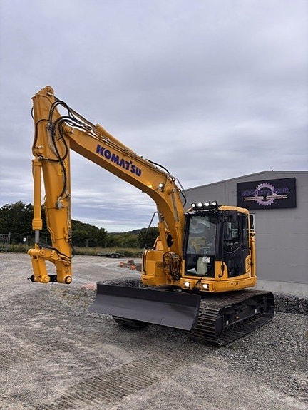 Komatsu PC 138 4 of 5