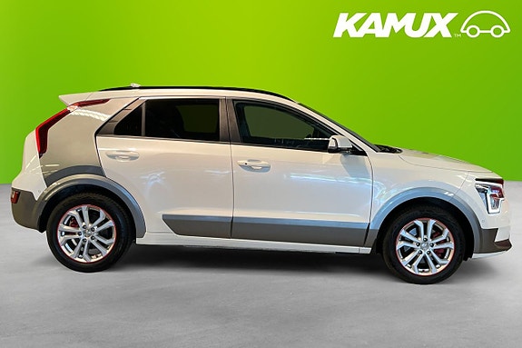 Kia Niro 2 of 5