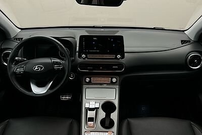 Hyundai Kona 3 of 3