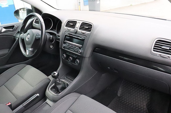 Volkswagen Golf VI 7 of 11