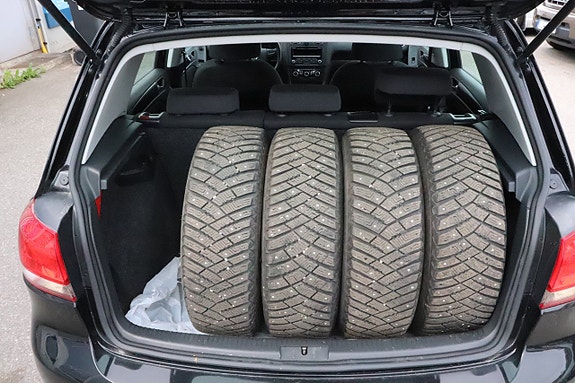Volkswagen Golf VI 11 of 11