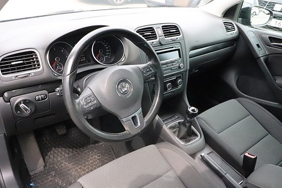 Volkswagen Golf VI 6 of 11