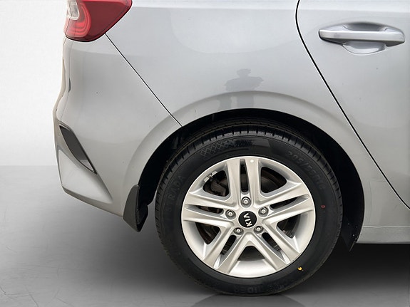 Kia Ceed 26 of 27