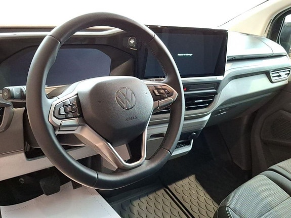 Volkswagen Transporter 6 of 12