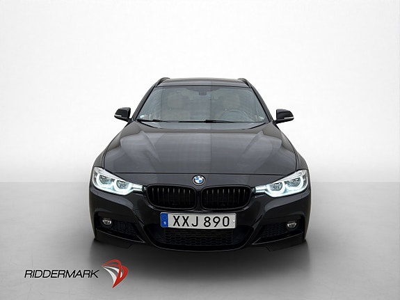 BMW 320 2 of 5