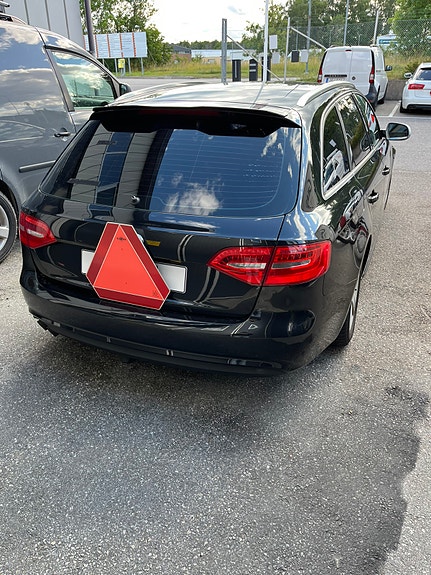 Audi A4 15 of 17