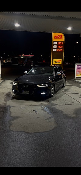 Audi A4 5 of 5