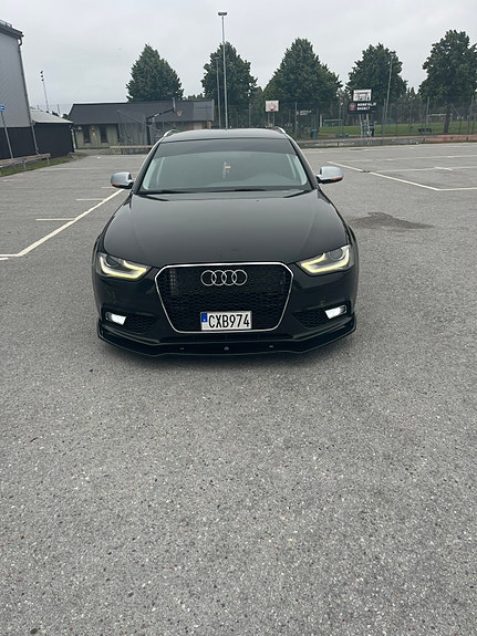Audi A4 10 of 17