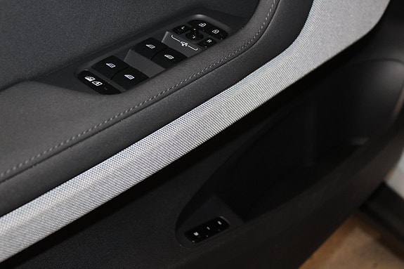 Polestar 2 25 of 30