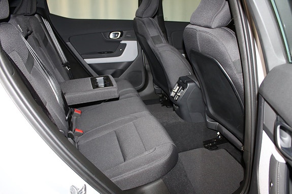 Polestar 2 22 of 30