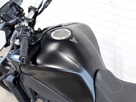 Yamaha MT-09 *1047KR/MÅN* 6 of 9