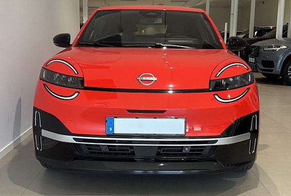 Nissan Micra 2 of 21