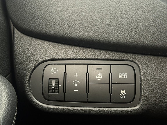 Kia Carens 15 of 30