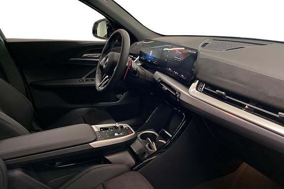 BMW X2 6 of 18