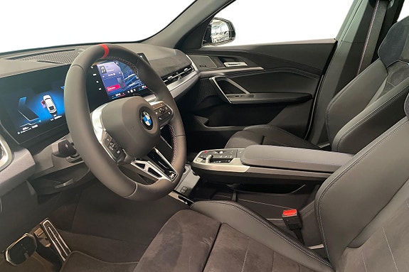 BMW X2 12 of 18
