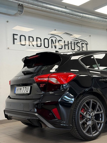 Ford Focus 6 of 14