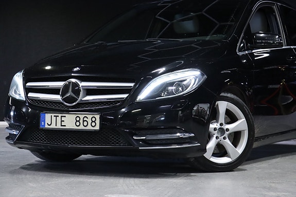 Mercedes-Benz B220 5 of 21