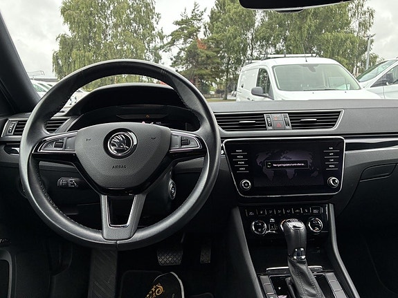 Skoda Superb 12 of 20