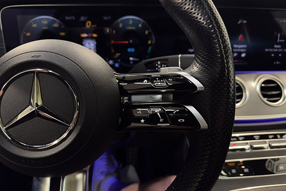 Mercedes-Benz E300 de 15 of 28