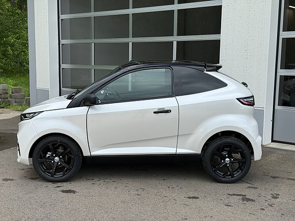Aixam Coupe Sport S10 Ambition Kubota E5+ 2 of 13