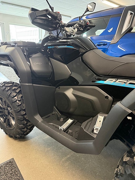 CFMOTO CFORCE 850 TOURING 3 of 4
