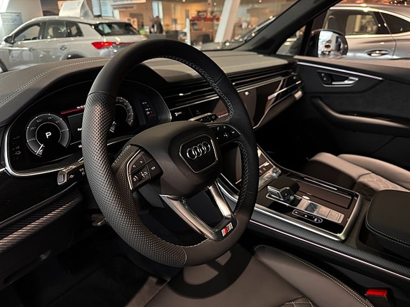 Audi Q7 13 of 22