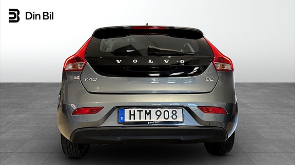 Volvo V40 5 of 13
