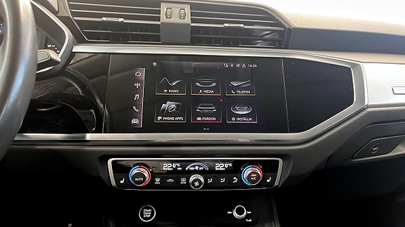 Audi Q3 13 of 15