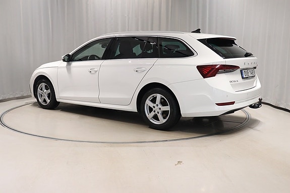 Skoda Octavia 6 of 10