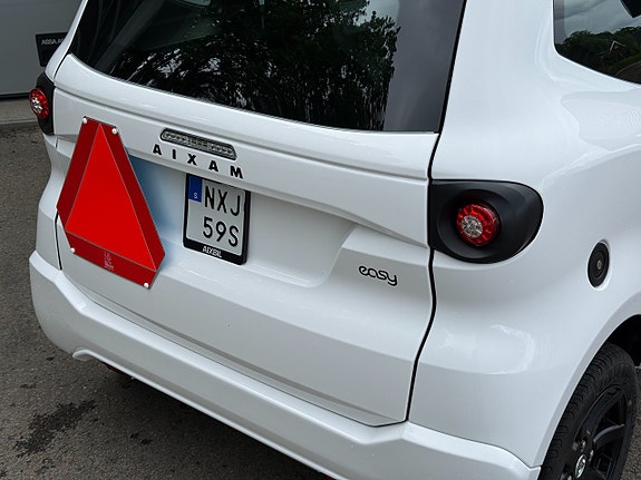 Aixam Easy Chic 7,5 kwh El 8 of 12