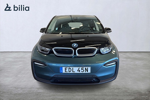 BMW i3 2 of 5