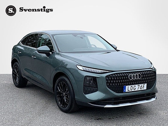 Audi Q3 7 of 12
