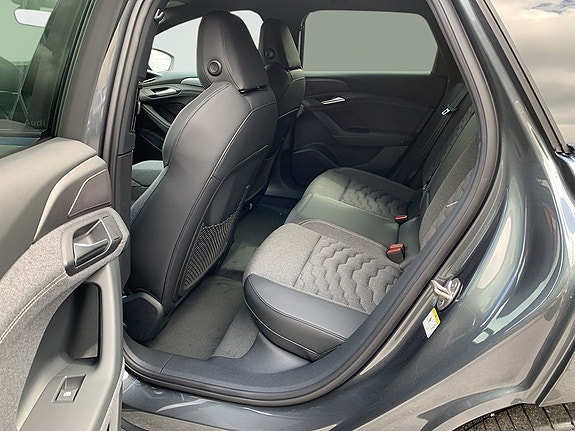 Audi A6 9 of 12