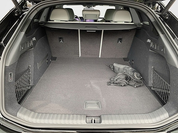Audi A6 11 of 12