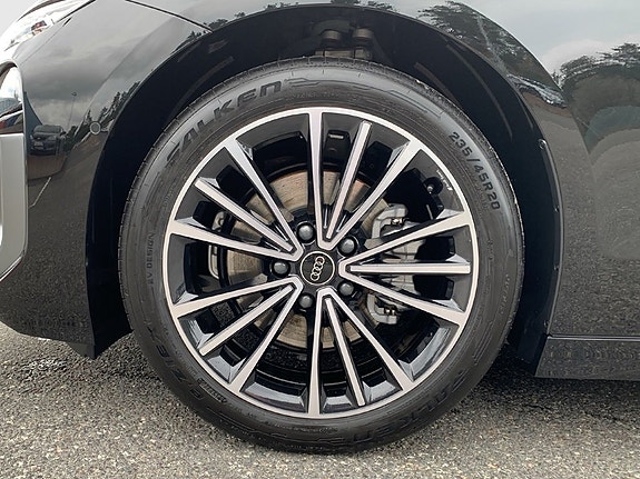 Audi A6 12 of 12