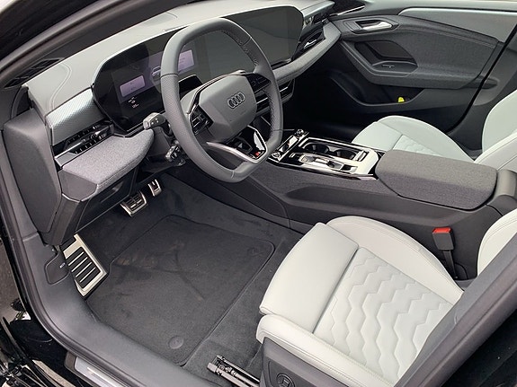 Audi A6 8 of 12