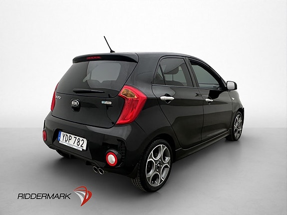 Kia Picanto 8 of 26