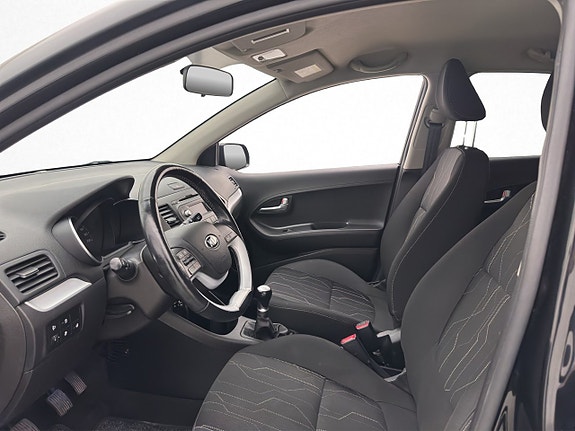 Kia Picanto 11 of 26