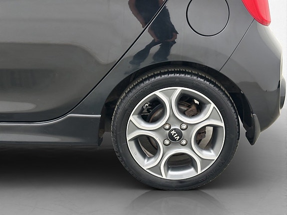 Kia Picanto 24 of 26