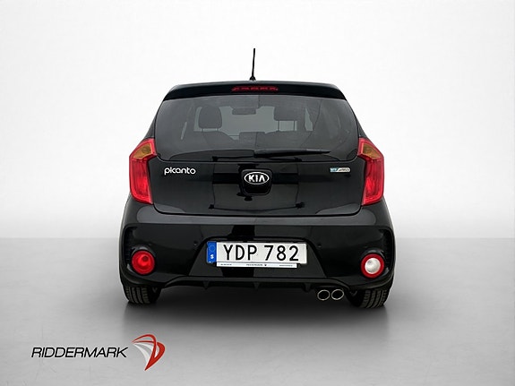Kia Picanto 7 of 26