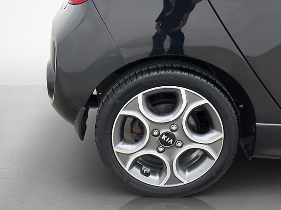 Kia Picanto 25 of 26