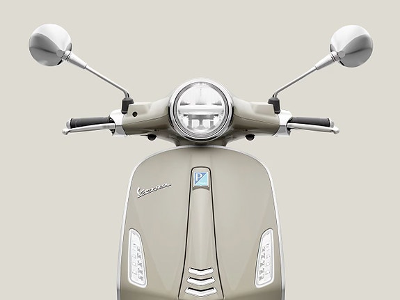 Vespa Primavera 50 Beställningsvara 2 of 5