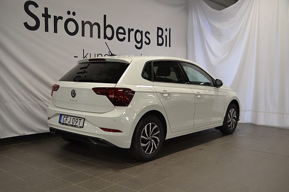 Volkswagen Polo 7 of 14