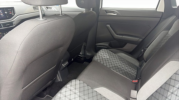 Volkswagen Taigo 11 of 12