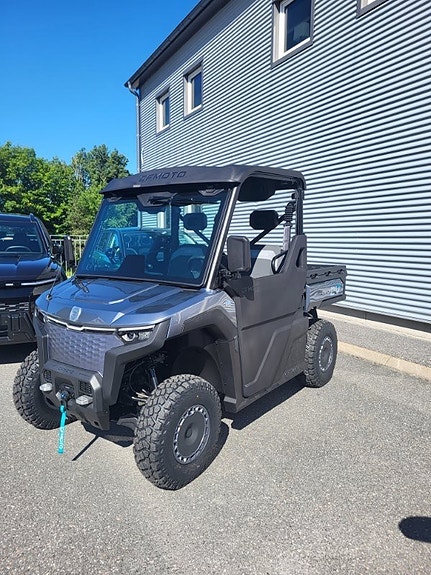 CFMOTO UFORCE U6 EV