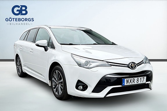 Toyota Avensis 9 of 17