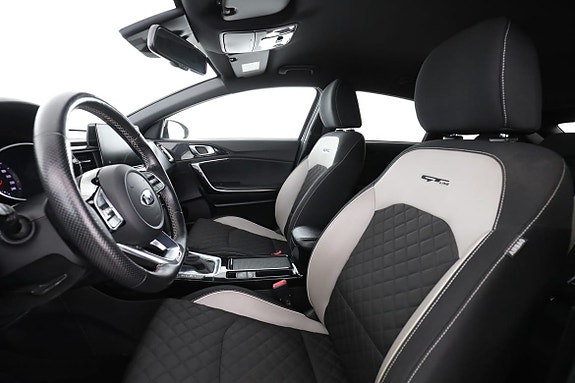 Kia ProCeed 11 of 30