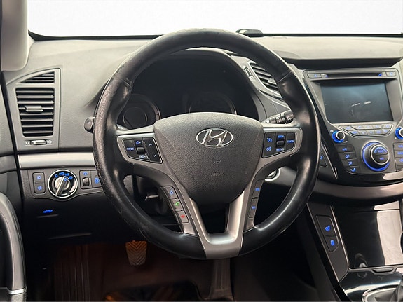 Hyundai i40 12 of 29